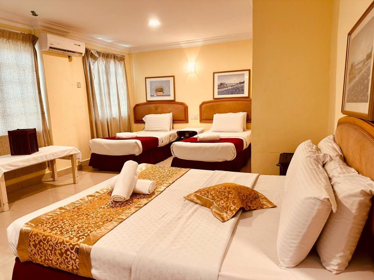 Carlton Hotel Seremban - Next To Terminal Bus Station חדר תמונה